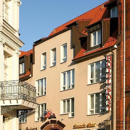 Altstadt Hotel Zur Post Stralsund Esterno foto